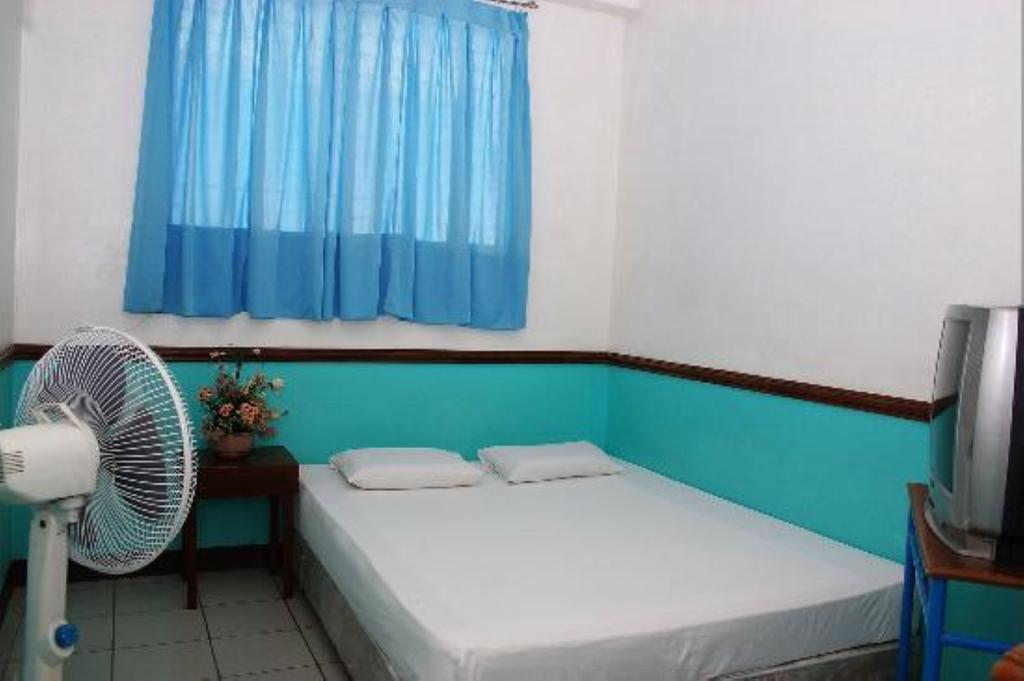 Gv Hotel - Maasin Maasin  Exterior foto